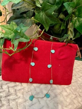 Vintage 90’s Turquoise Accent Necklace easy S hook 36” long Stunning